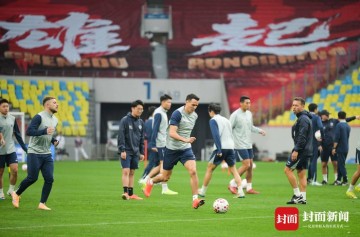 世俱杯盘口分析-重回凤凰山“战旧主”！成都蓉城前队长周定洋：这对我来说非常特别|中超|成都蓉城足球俱乐部|比赛|球队|球迷_新浪新闻